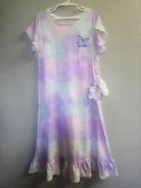 New! DreamLife Girls' Gown With Matching Scrunchies